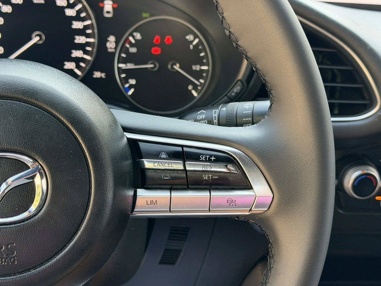 Mazda 3 - Zdjęcie 60