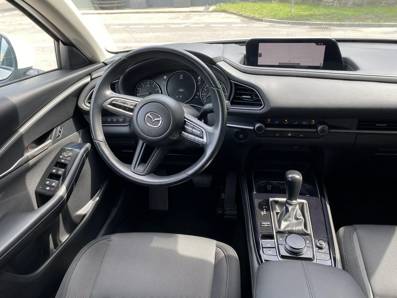 Mazda CX-30 - Zdjęcie 9