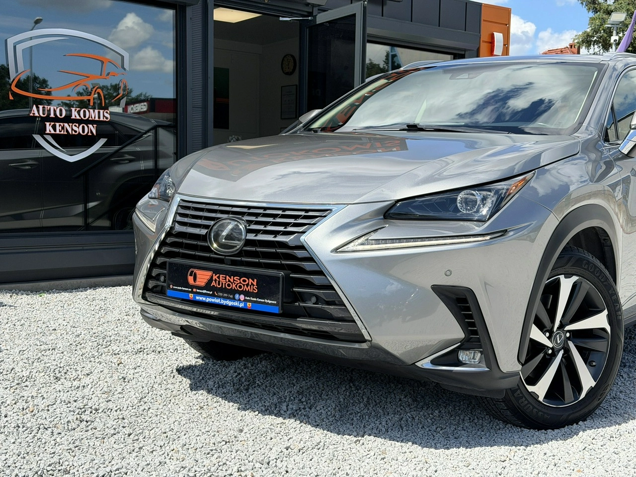 Lexus NX - Zdjęcie 32