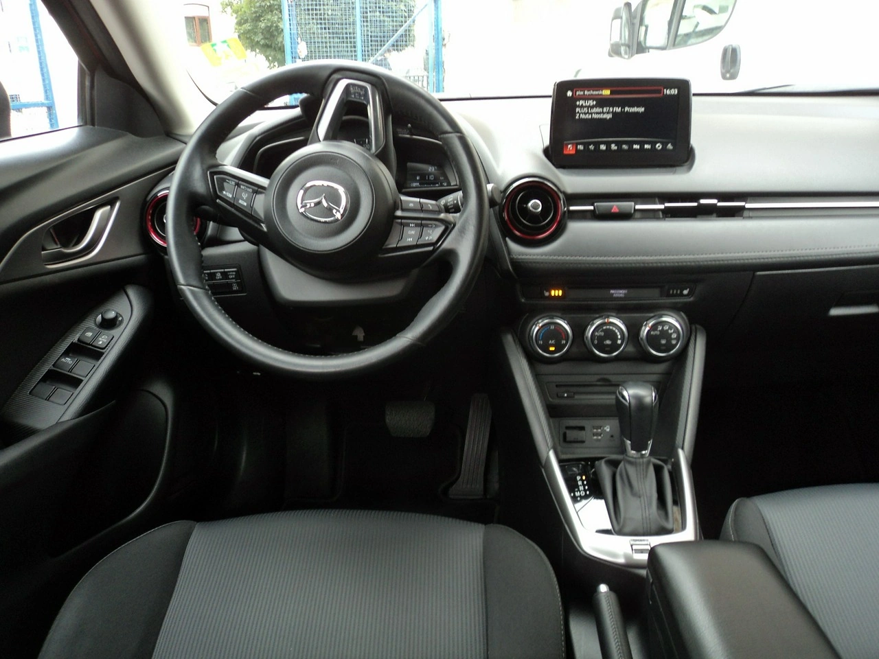 Mazda CX-3 - Zdjęcie 9
