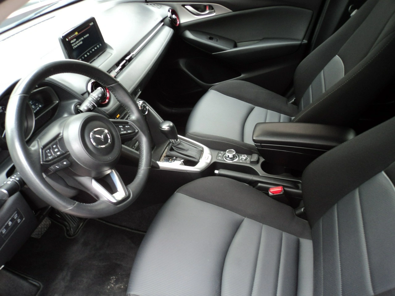 Mazda CX-3 - Zdjęcie 10
