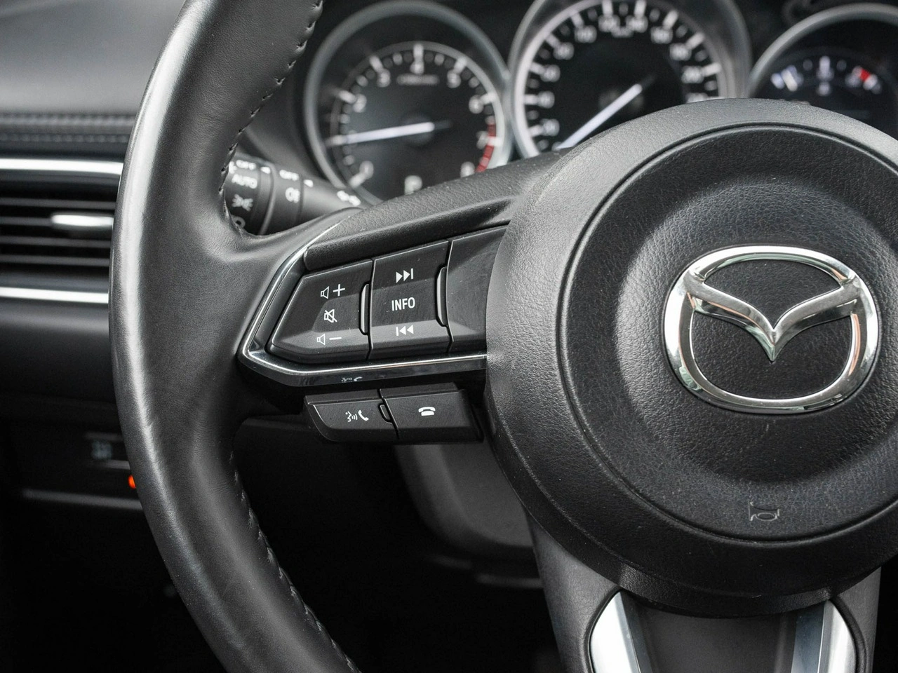 Mazda CX-5 - Zdjęcie 12