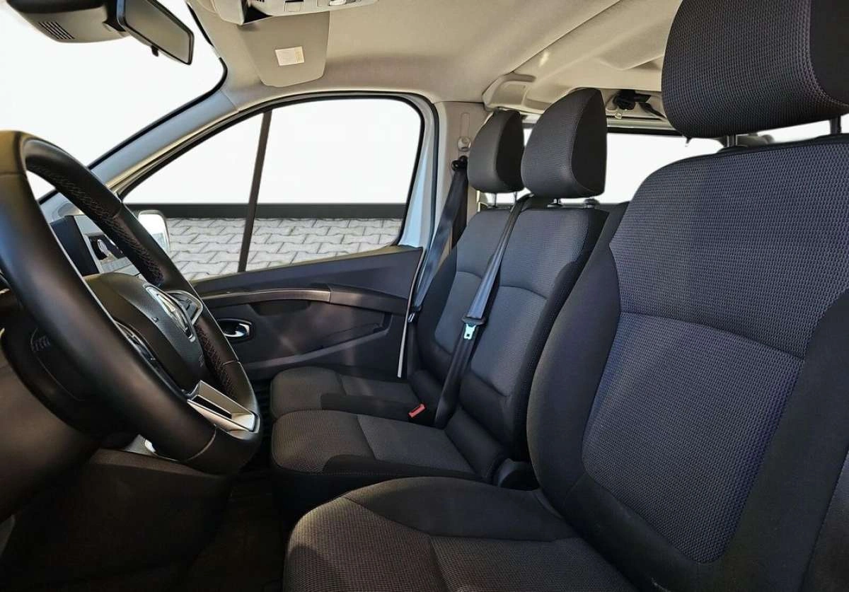 Renault Trafic - Zdjęcie 12