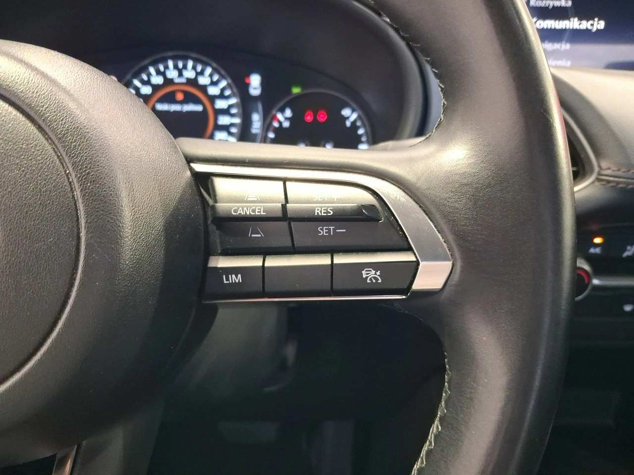 Mazda 3 - Zdjęcie 14