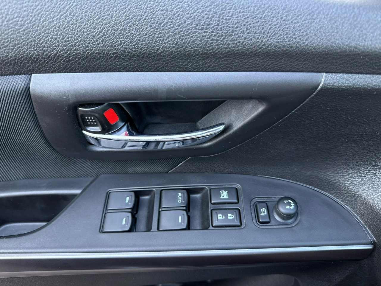 Suzuki SX4 S-Cross - Zdjęcie 22