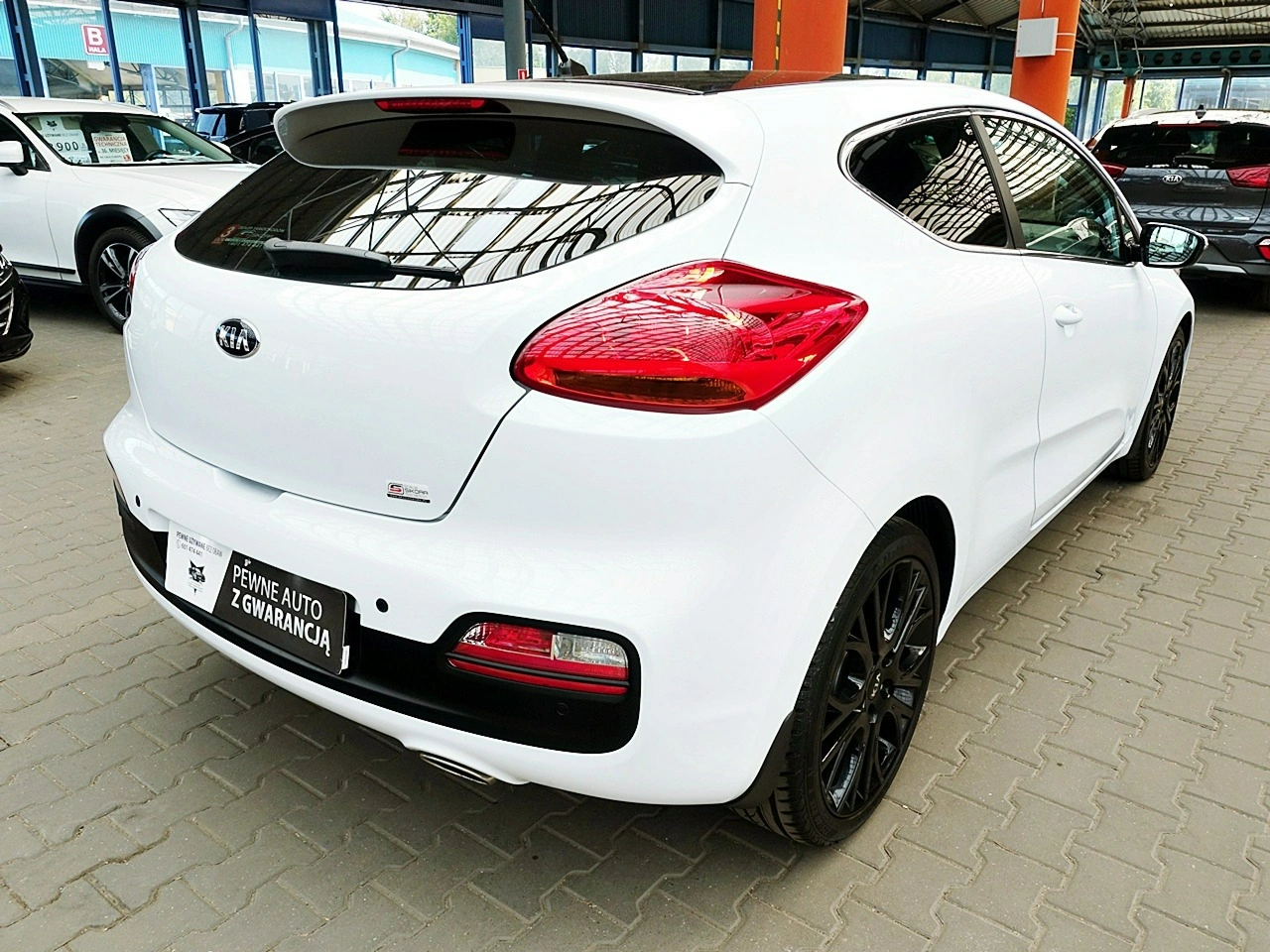Kia Ceed - Zdjęcie 70