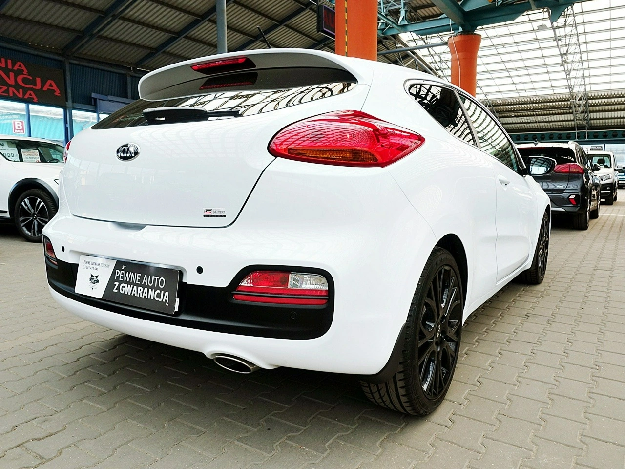 Kia Ceed - Zdjęcie 9