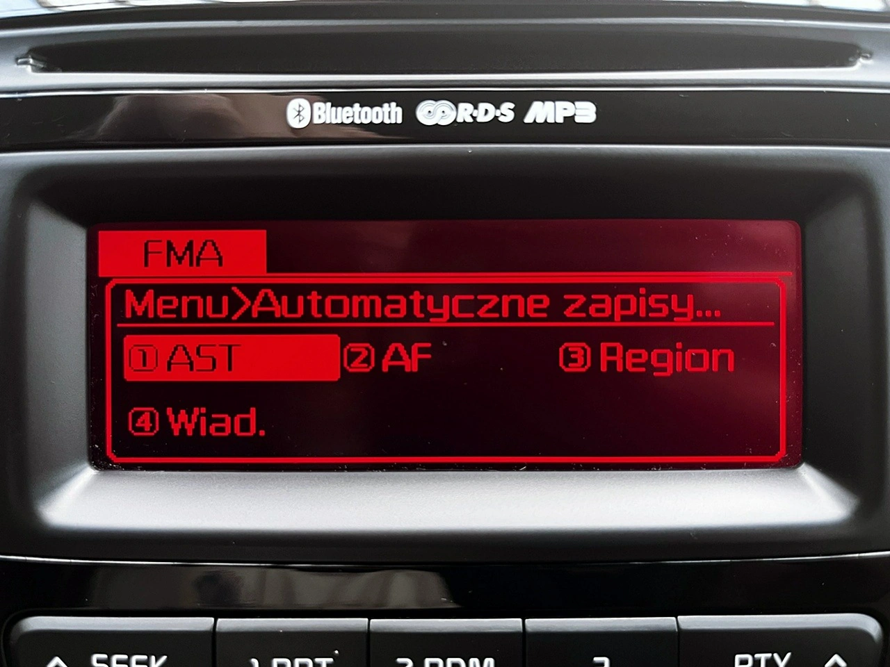 Kia Ceed - Zdjęcie 39