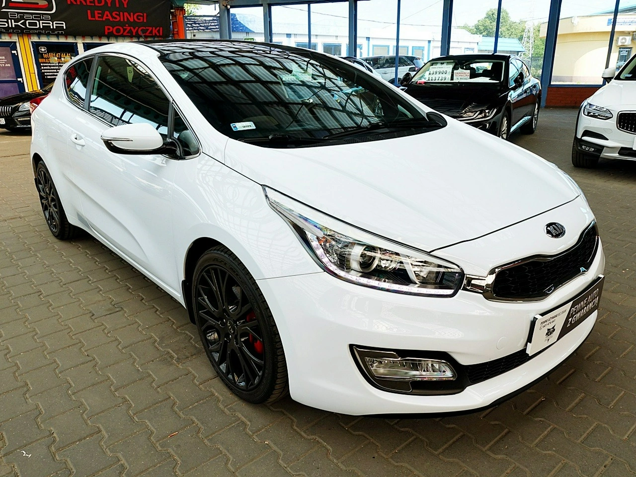 Kia Ceed - Zdjęcie 6