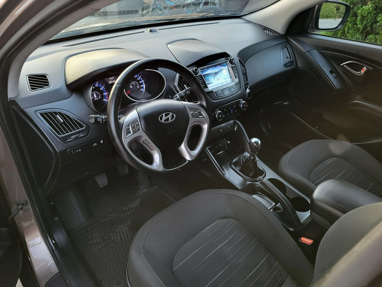 Hyundai ix35 - Zdjęcie 8