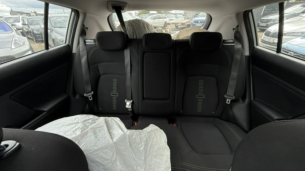 Kia Sportage - Zdjęcie 11