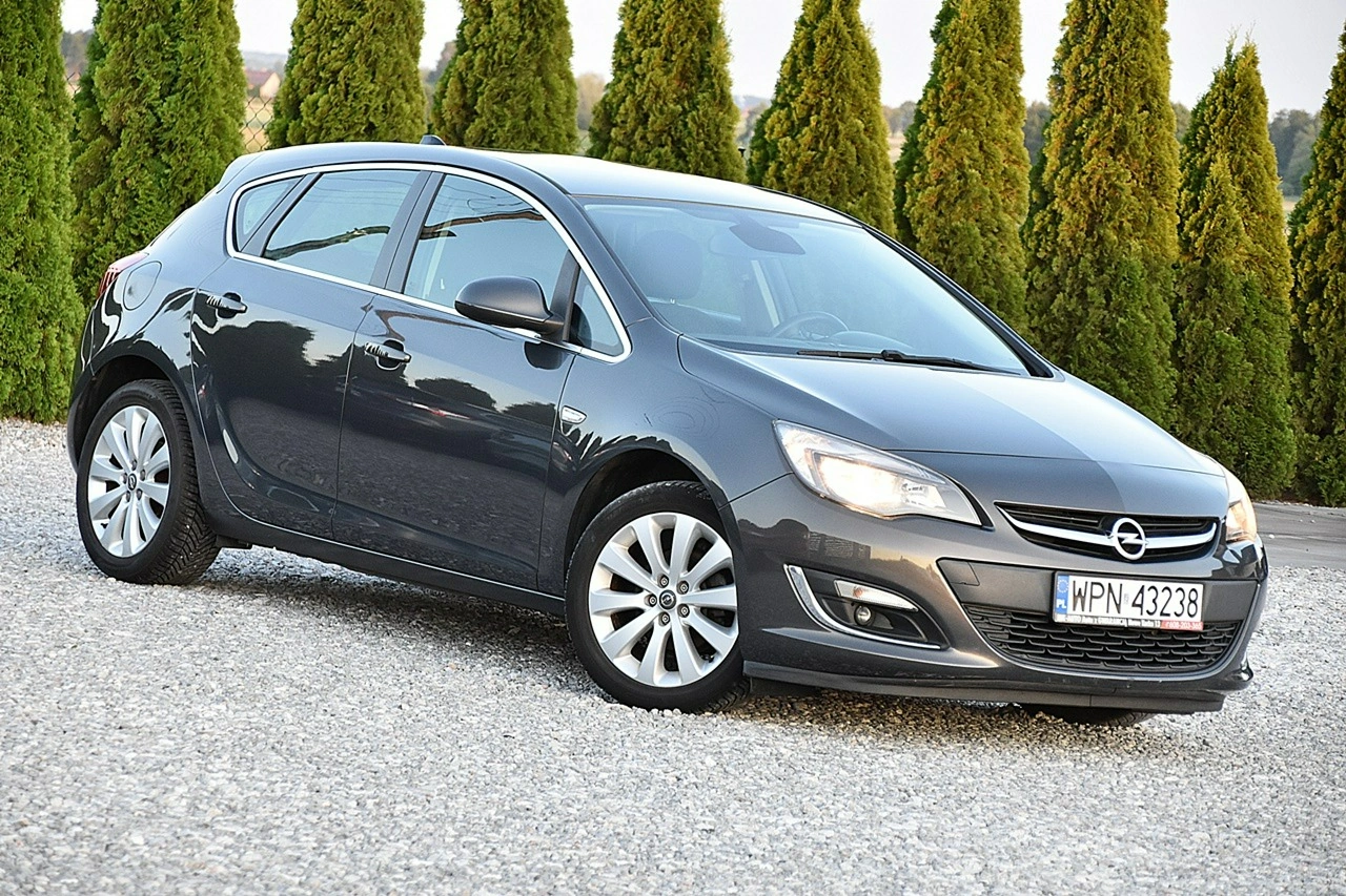 Opel Astra - Zdjęcie 13