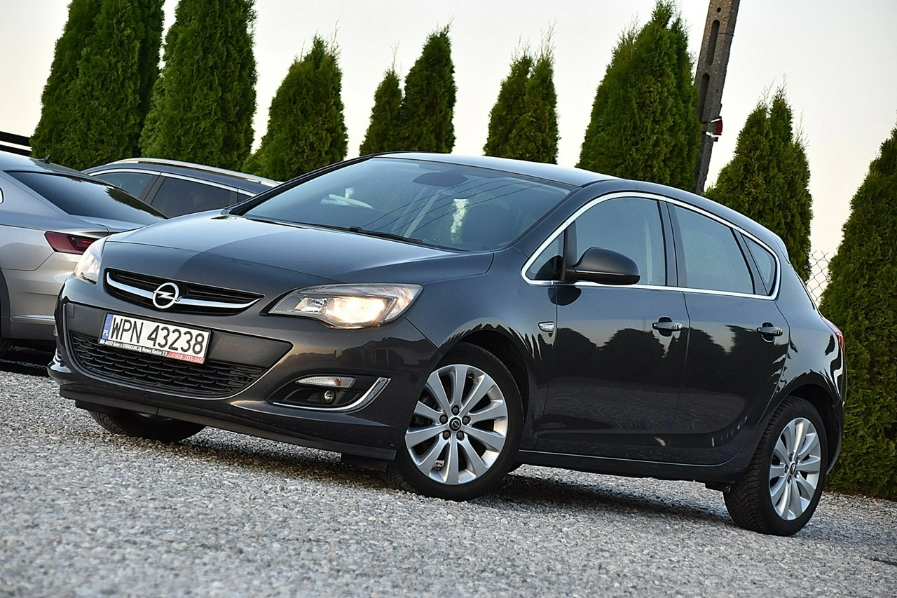 Opel Astra - Zdjęcie 15