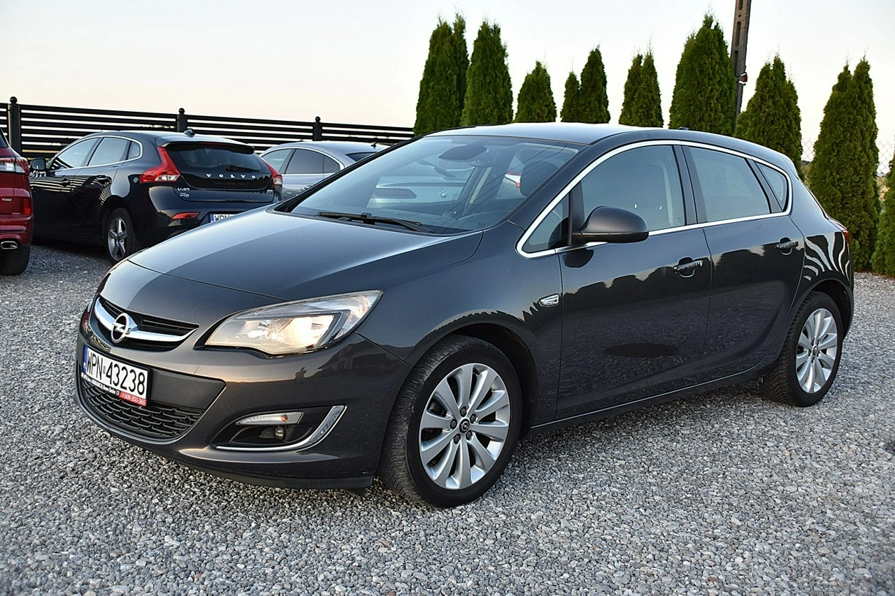 Opel Astra - Zdjęcie 23
