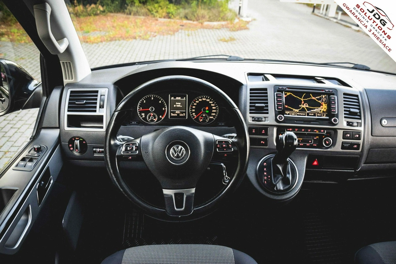 Volkswagen Caravelle - Zdjęcie 14