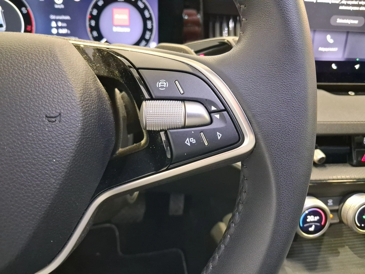 Skoda Superb - Zdjęcie 13