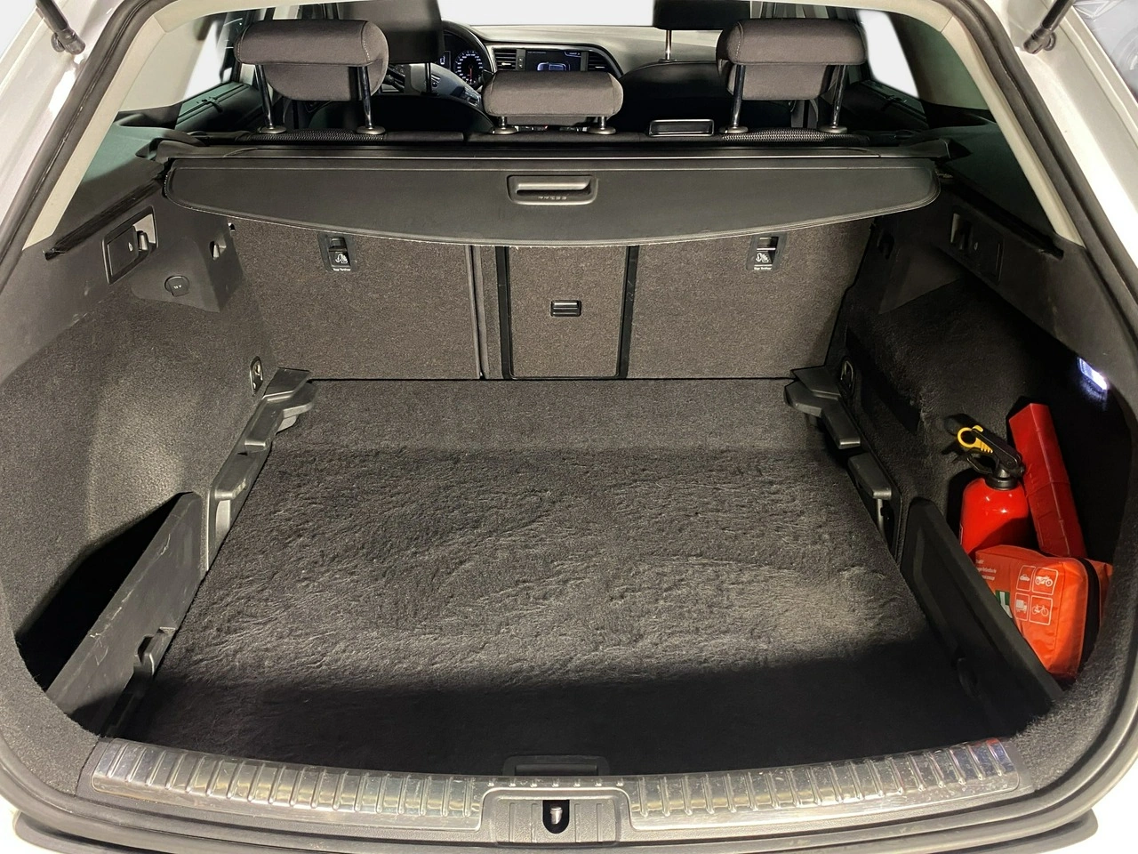 Seat Leon Sportstourer - Zdjęcie 18