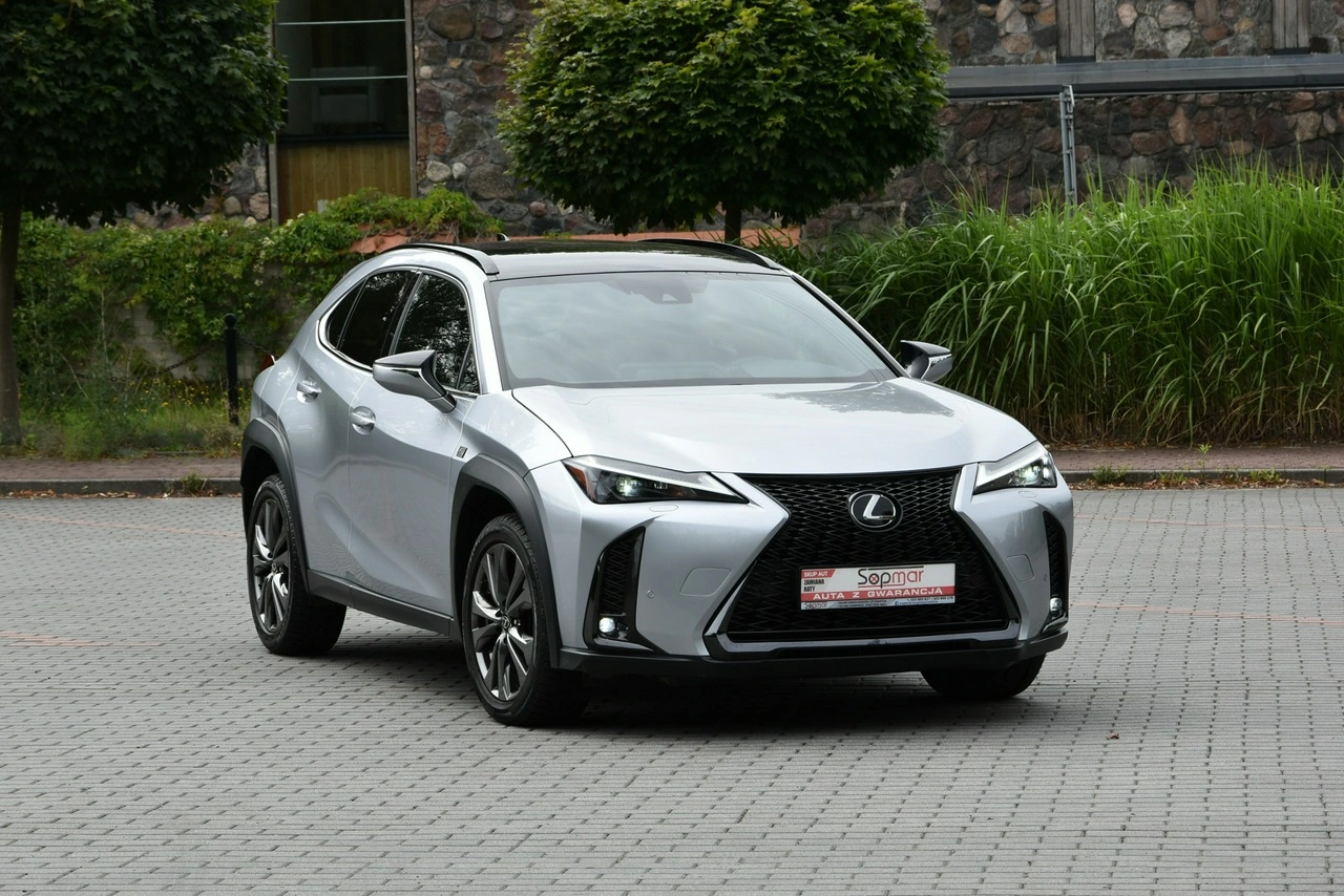 Lexus UX - Zdjęcie 7