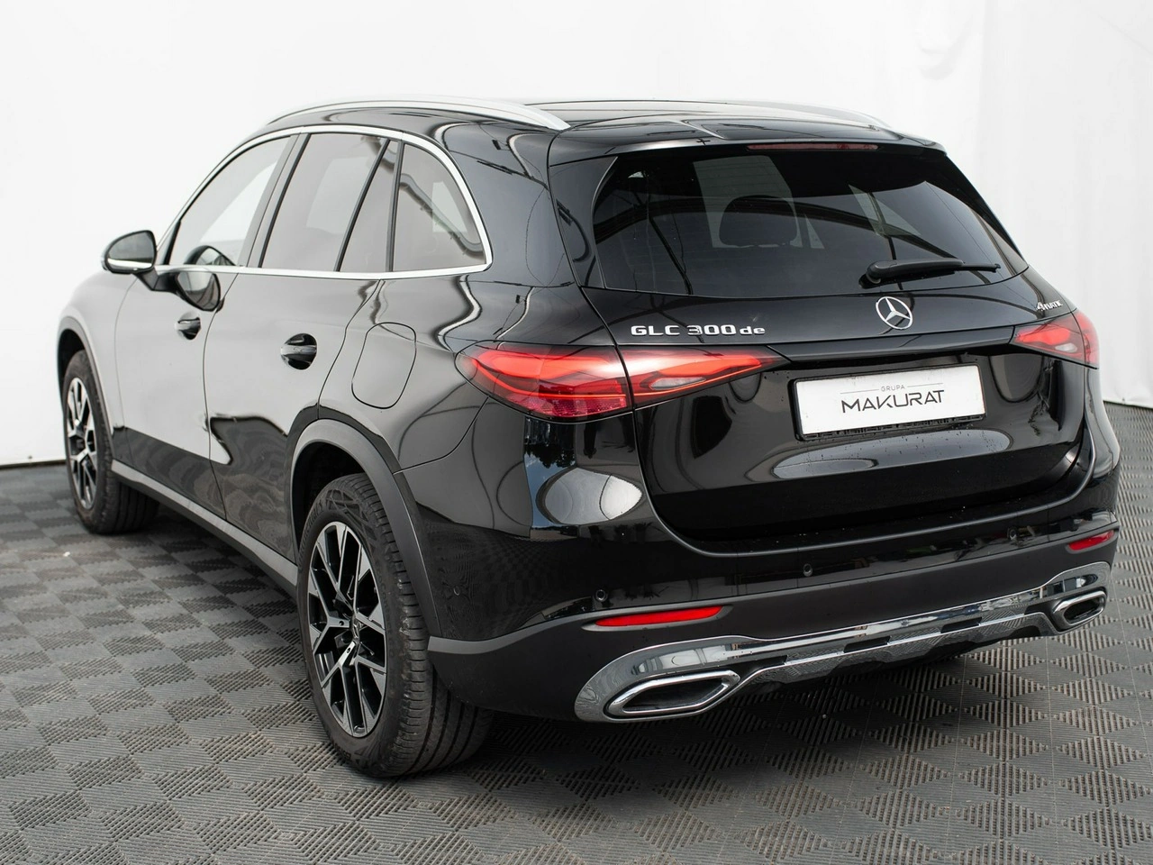 Mercedes GLC 300 - Zdjęcie 3