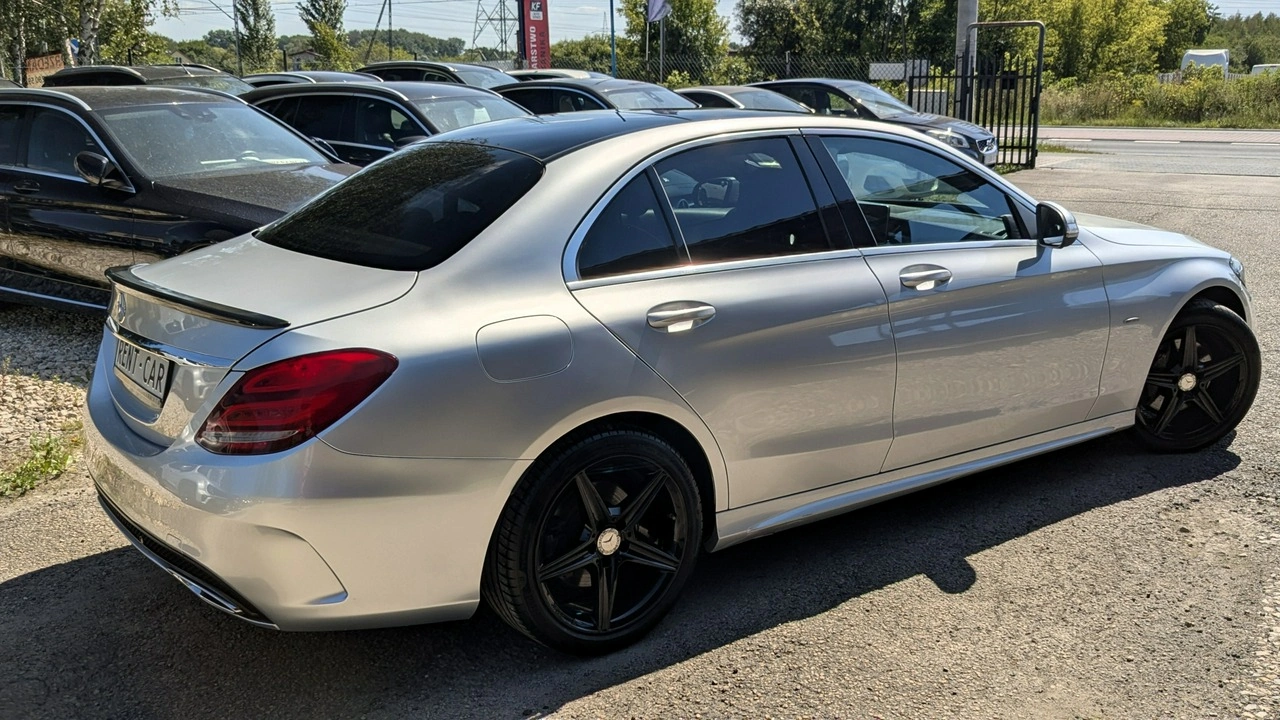 Mercedes C 200 - Zdjęcie 12