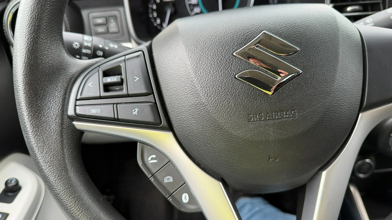Suzuki Ignis - Zdjęcie 37