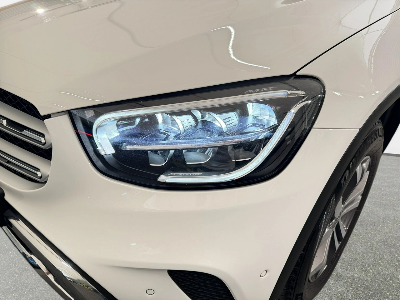 Mercedes GLC 300 - Zdjęcie 8