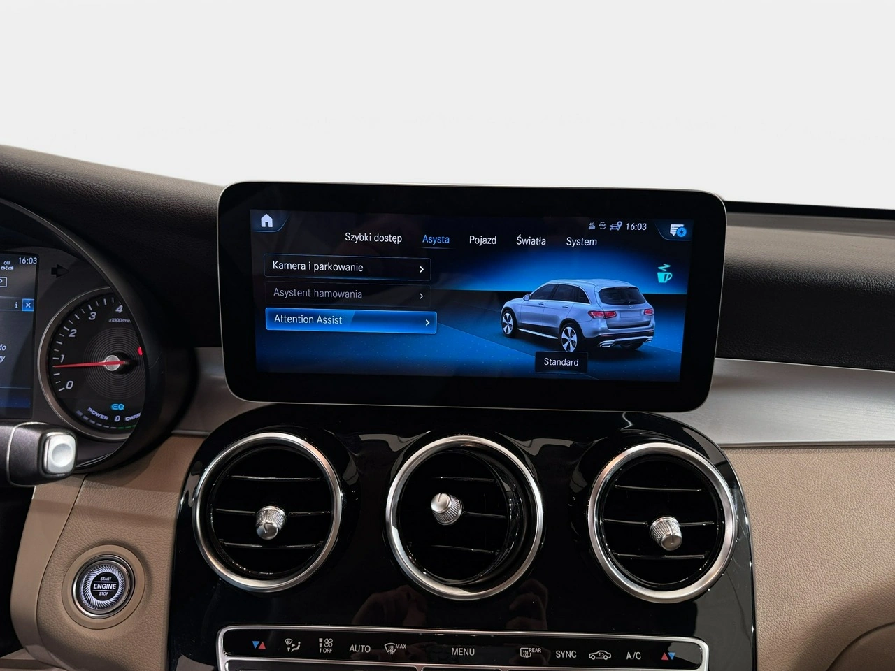 Mercedes GLC 300 - Zdjęcie 21