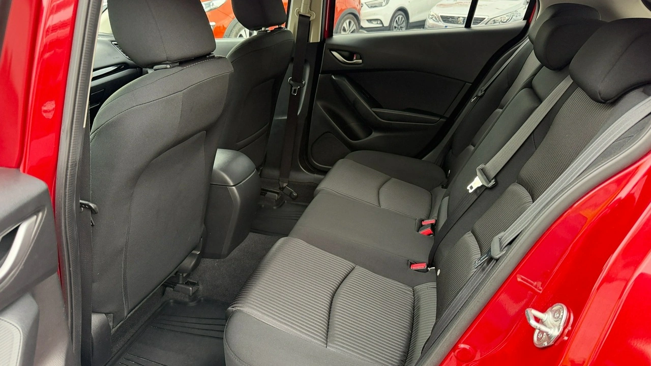 Mazda 3 - Zdjęcie 20