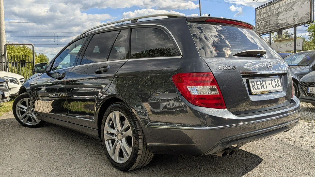 Mercedes C 200 - Zdjęcie 10