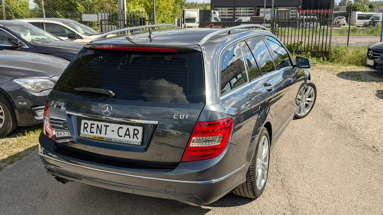 Mercedes C 200 - Zdjęcie 12