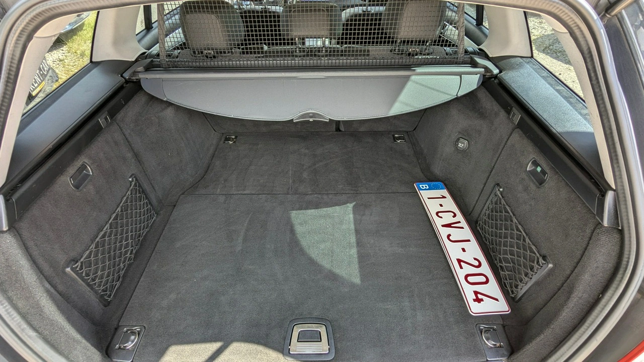Mercedes C 200 - Zdjęcie 36