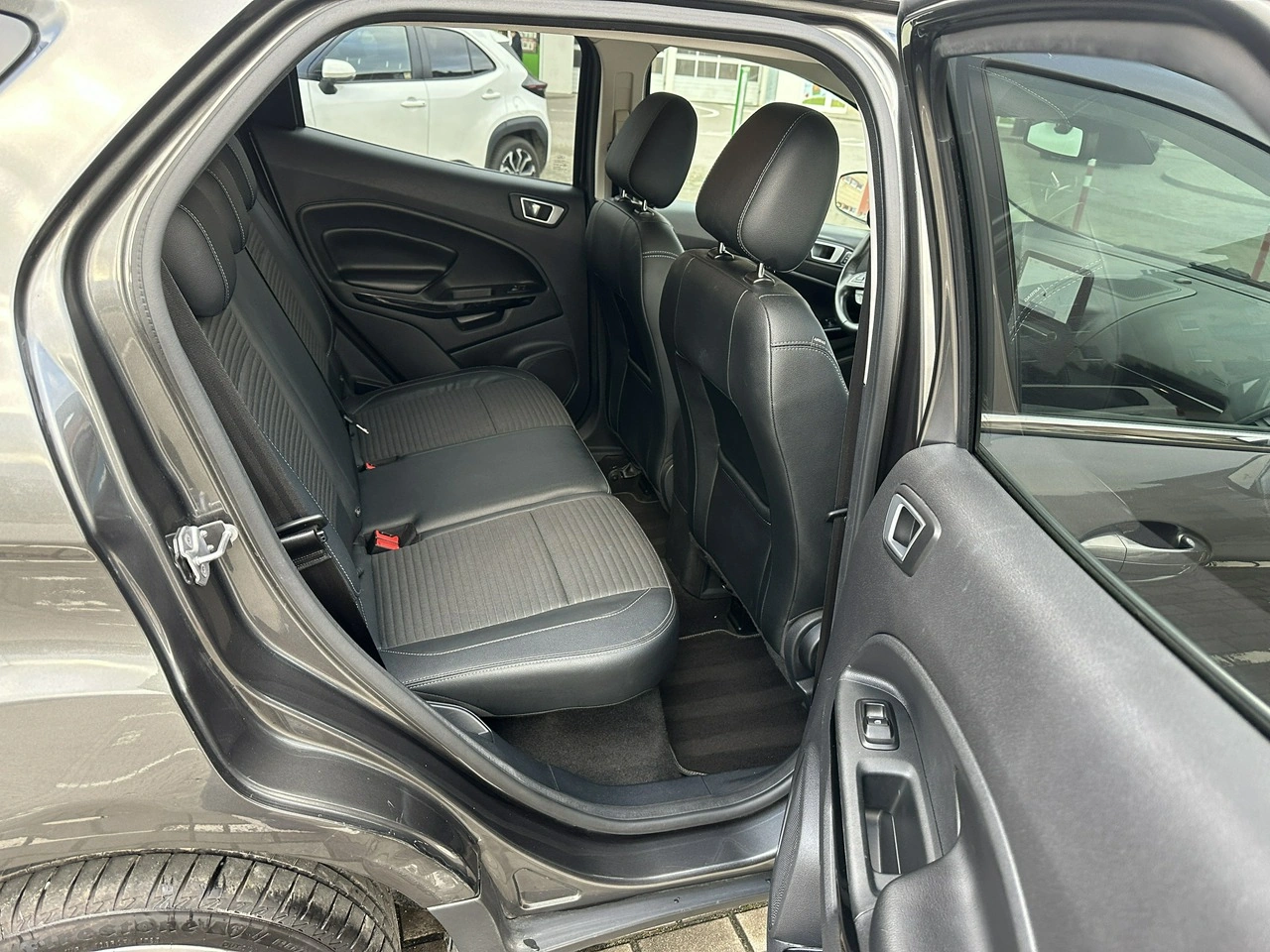 Ford EcoSport - Zdjęcie 11