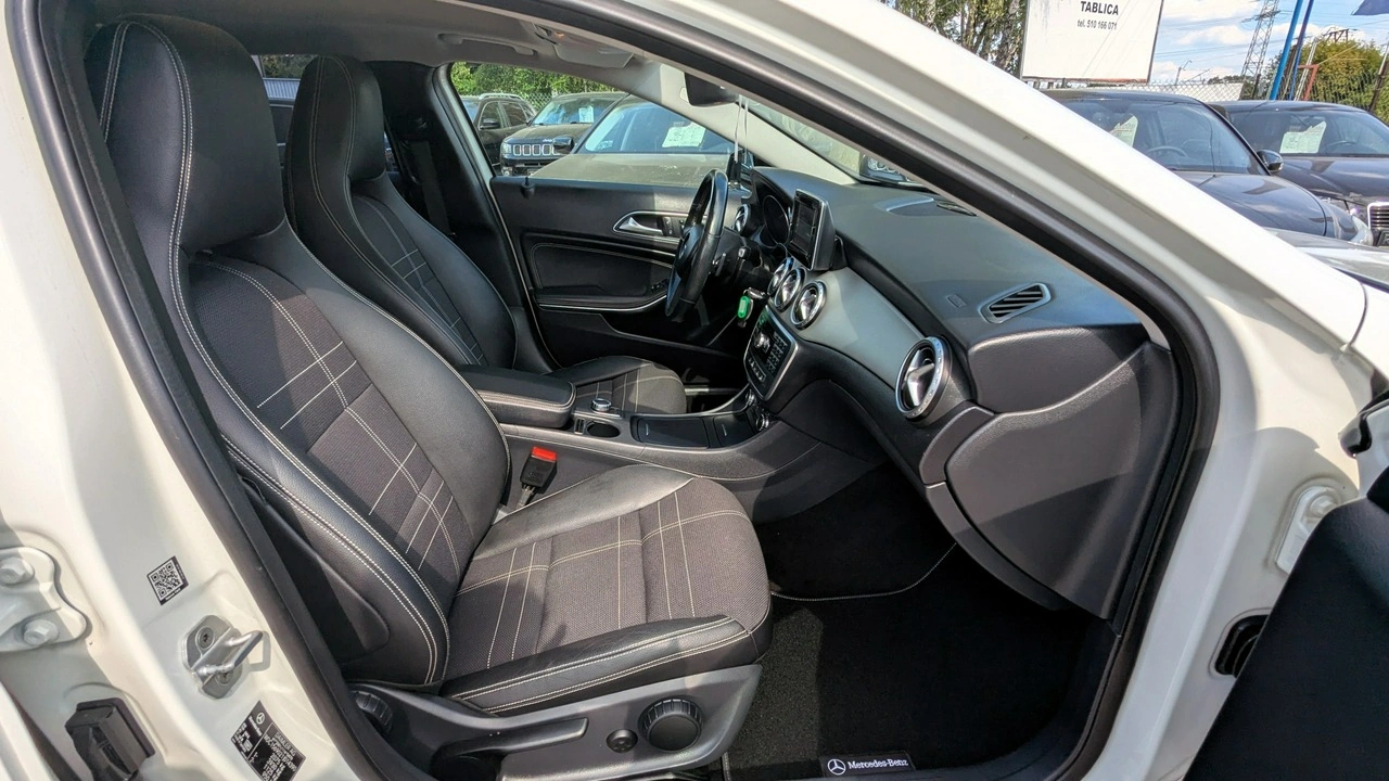 Mercedes GLA 200 - Zdjęcie 20
