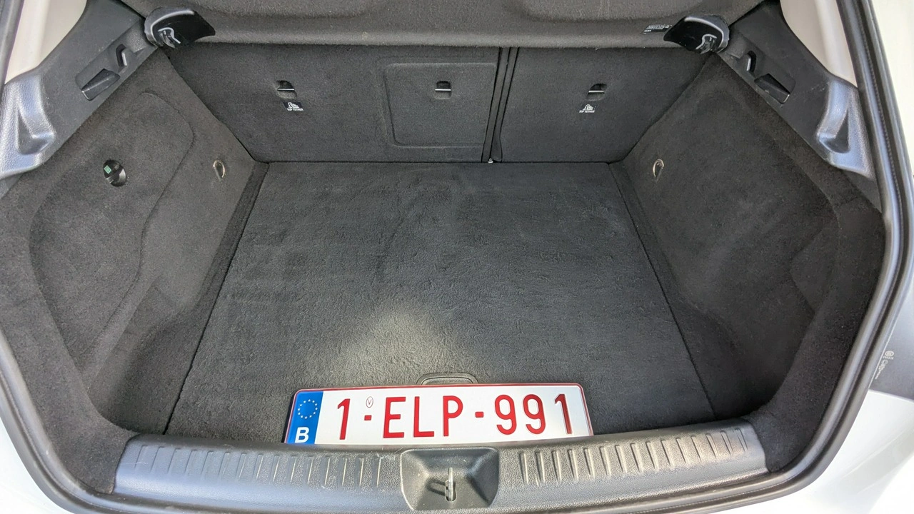 Mercedes GLA 200 - Zdjęcie 38