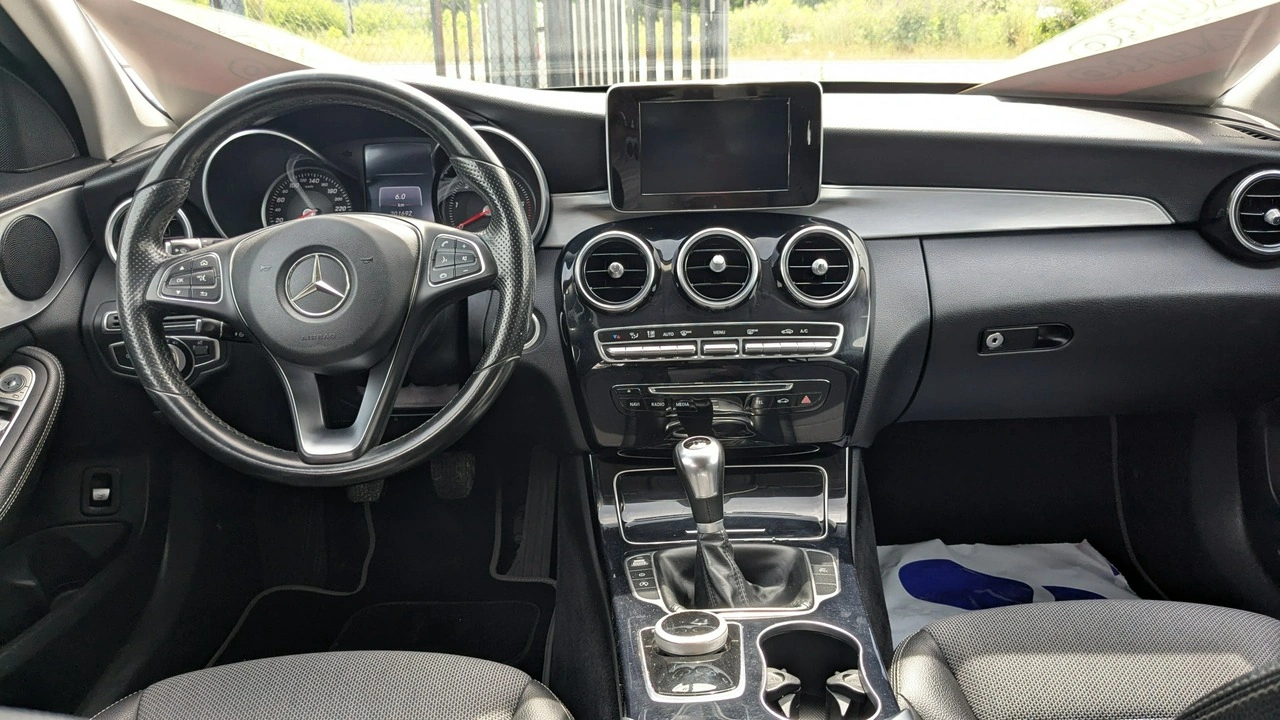 Mercedes C 180 - Zdjęcie 21