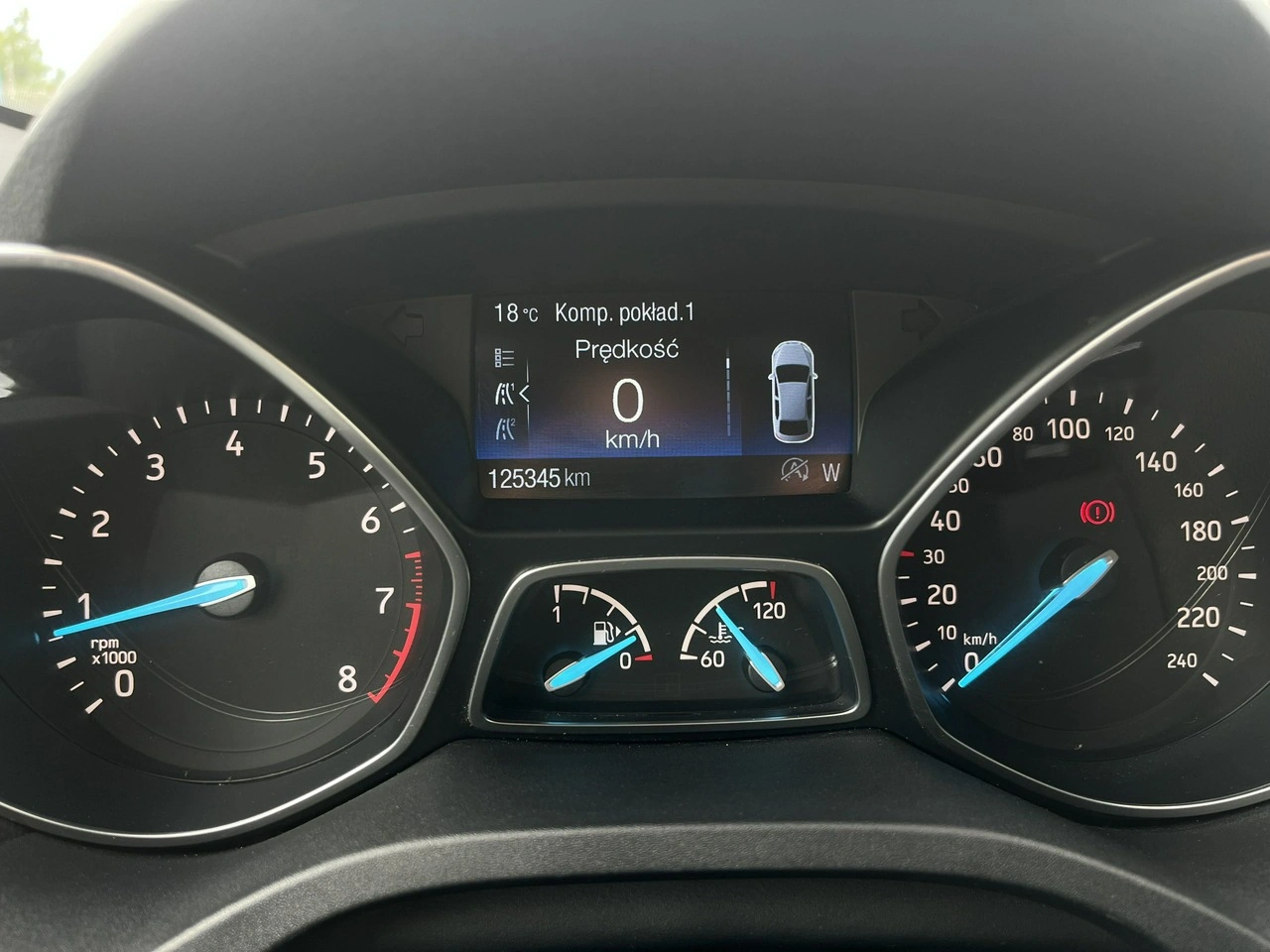 Ford Kuga - Zdjęcie 19