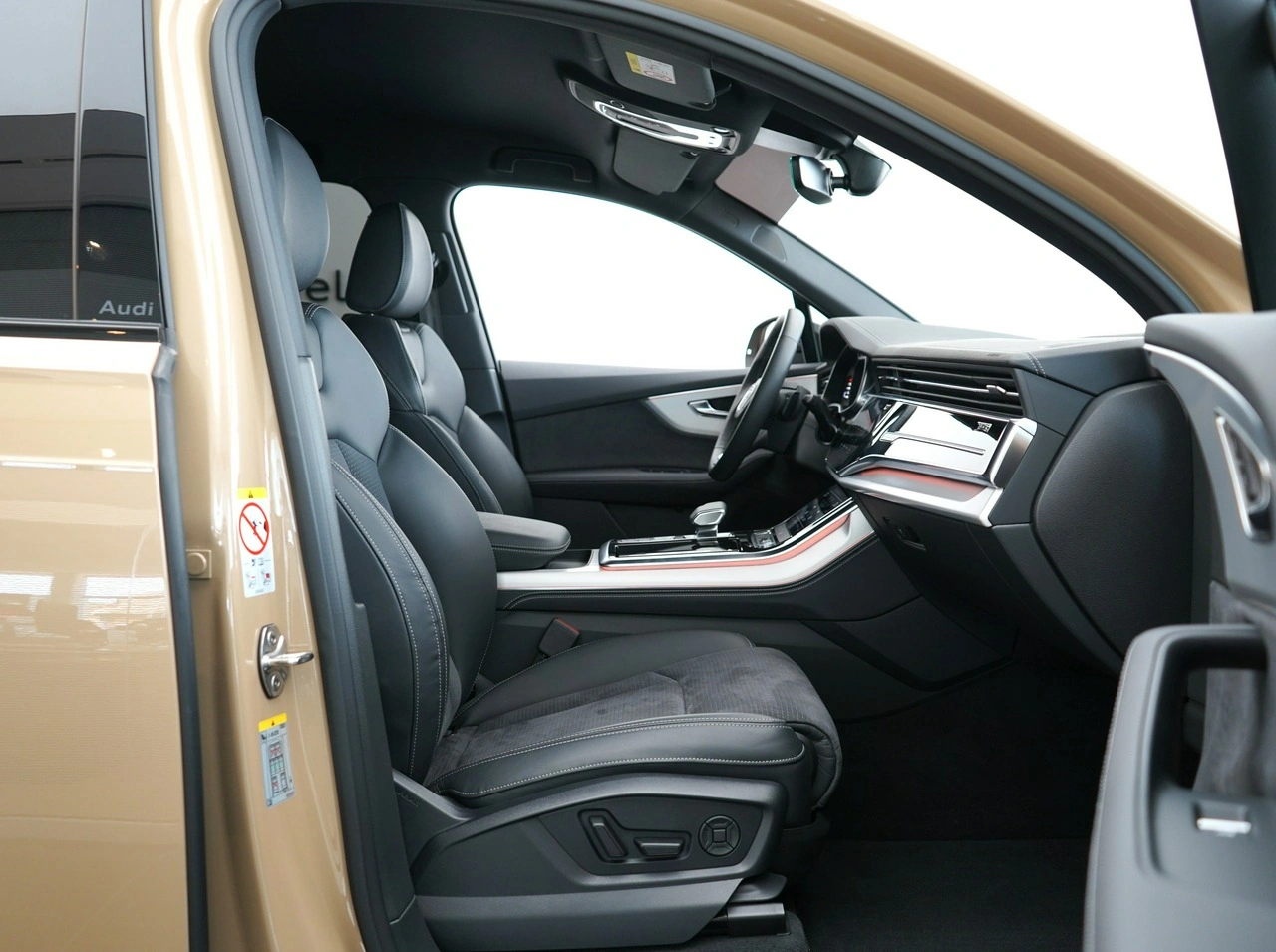 Audi Q7 - Zdjęcie 26