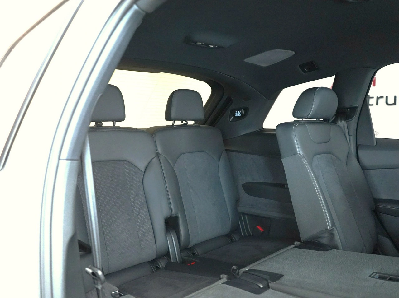 Audi Q7 - Zdjęcie 30