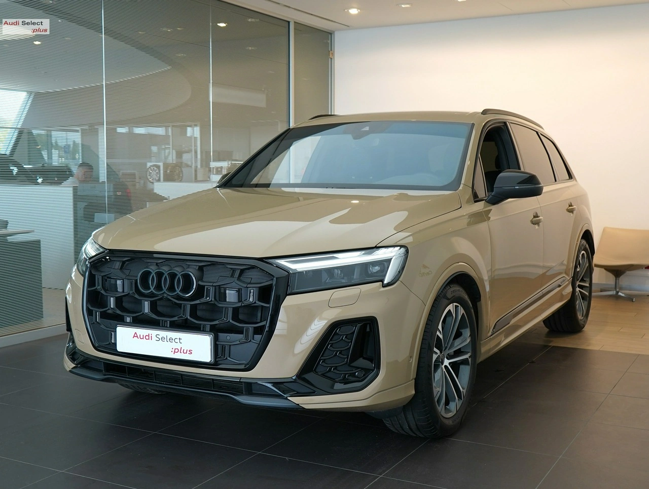 Audi Q7 - Główne zdjęcie