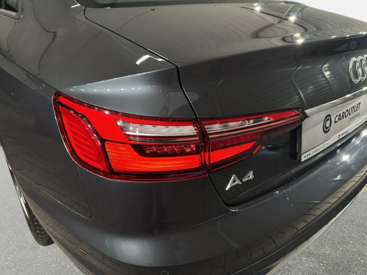 Audi A4 - Zdjęcie 10