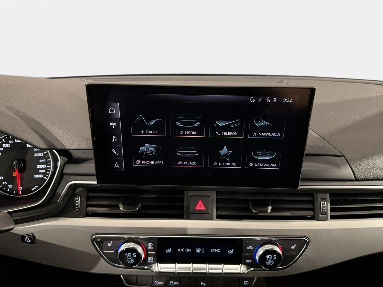 Audi A4 - Zdjęcie 14