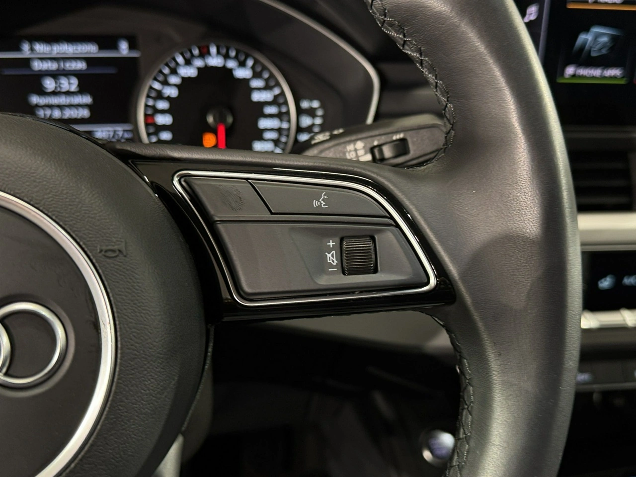 Audi A4 - Zdjęcie 19
