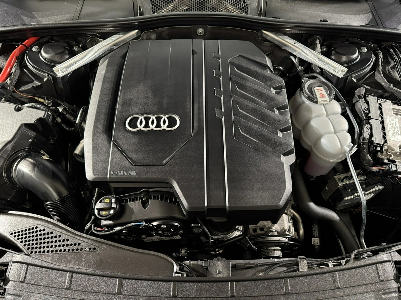 Audi A4 - Zdjęcie 31