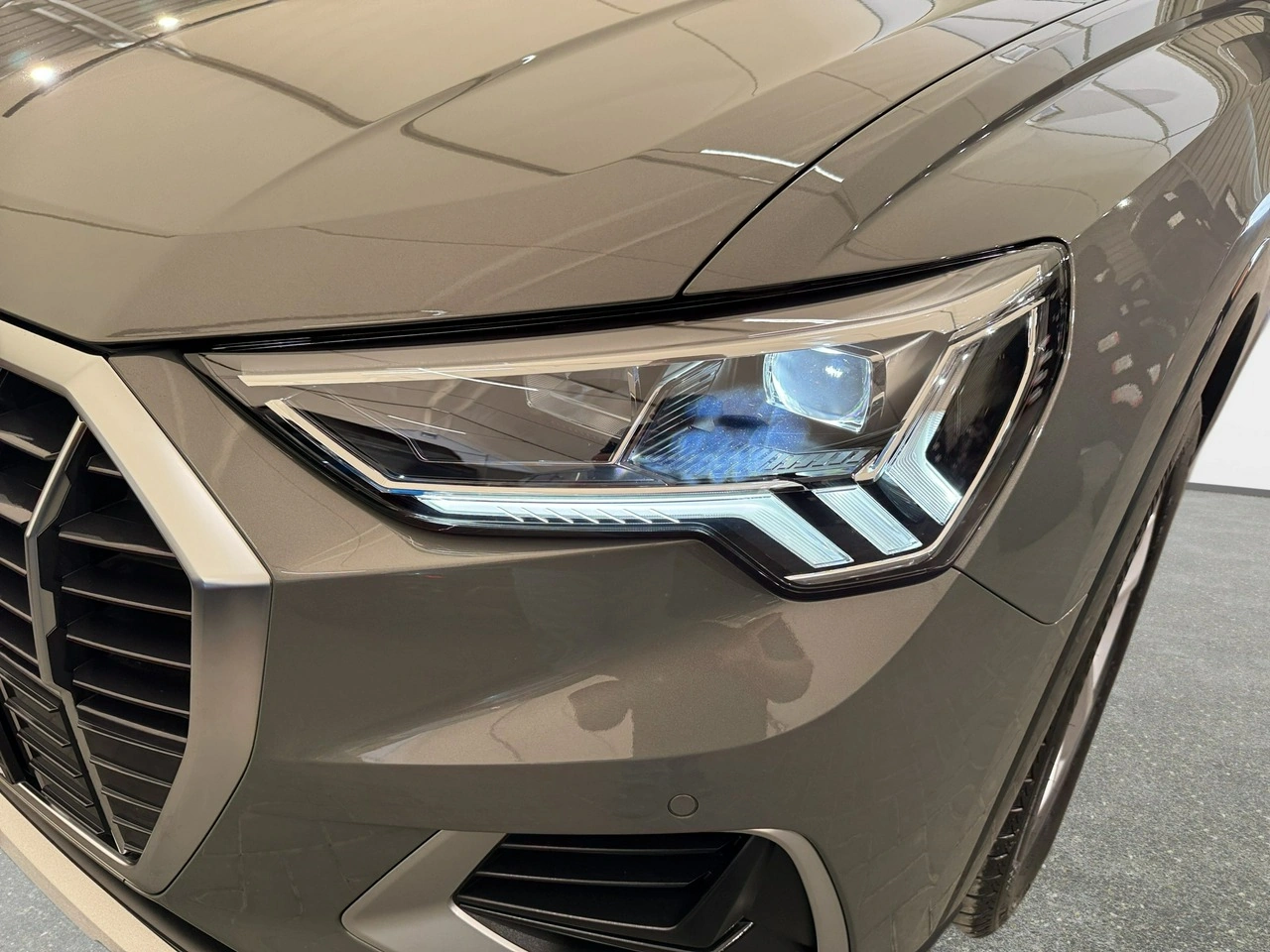 Audi Q3 - Zdjęcie 8