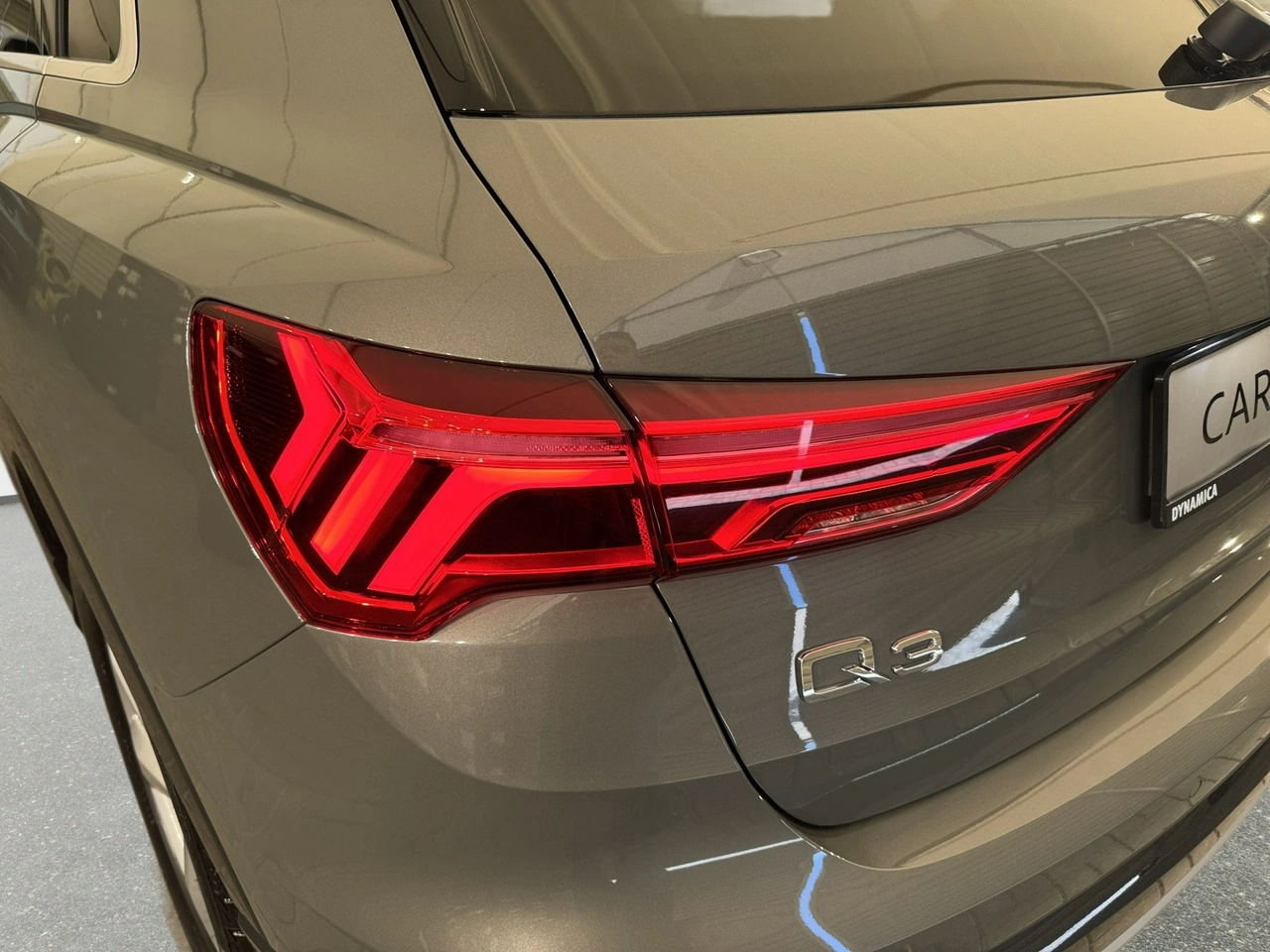 Audi Q3 - Zdjęcie 10