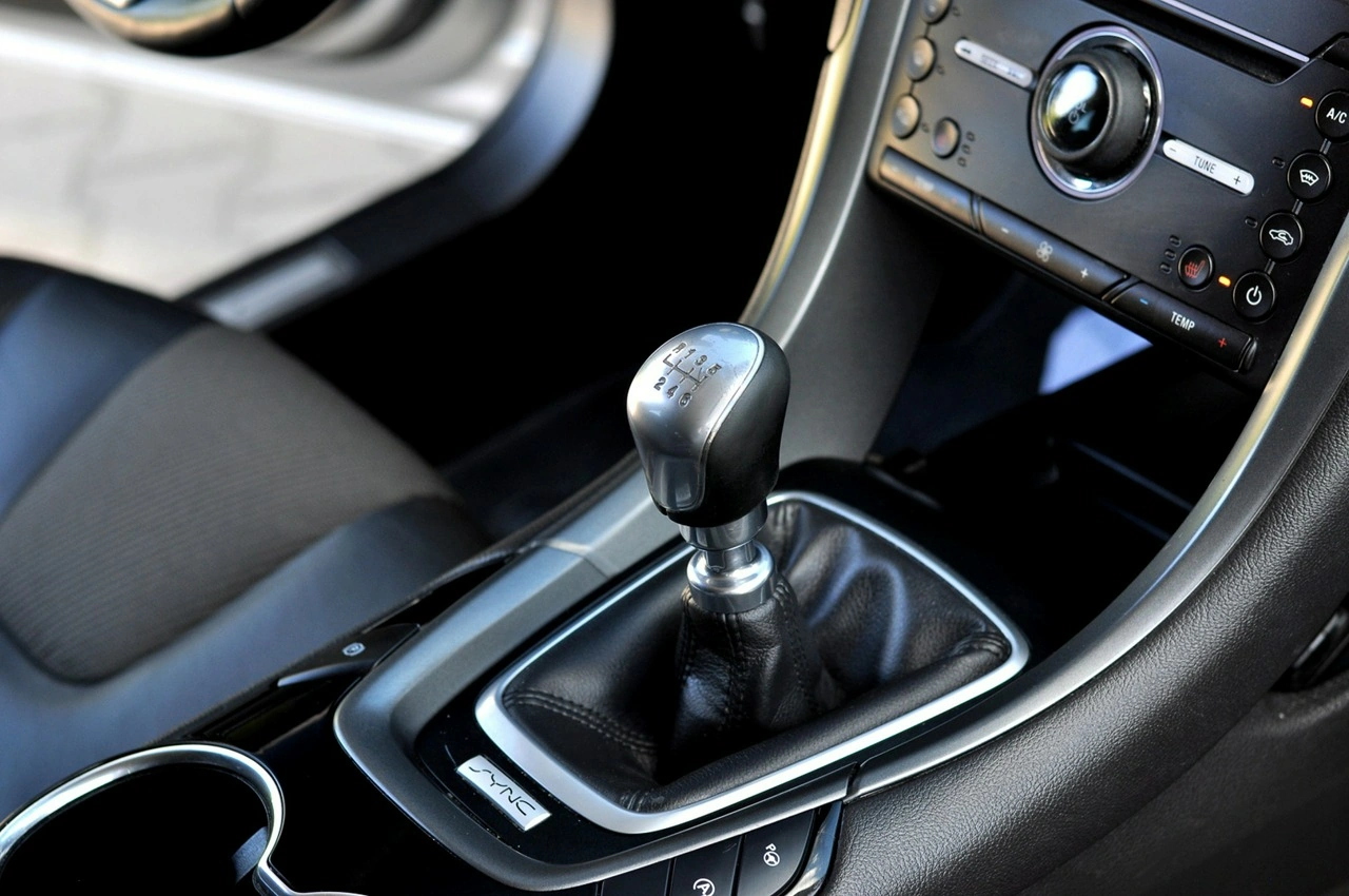 Ford Mondeo - Zdjęcie 21