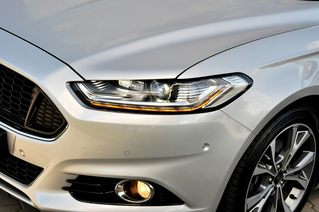 Ford Mondeo - Zdjęcie 35
