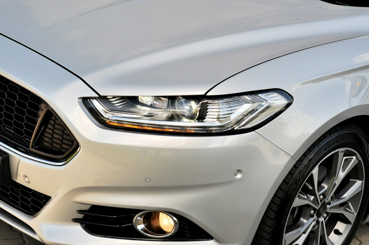 Ford Mondeo - Zdjęcie 36