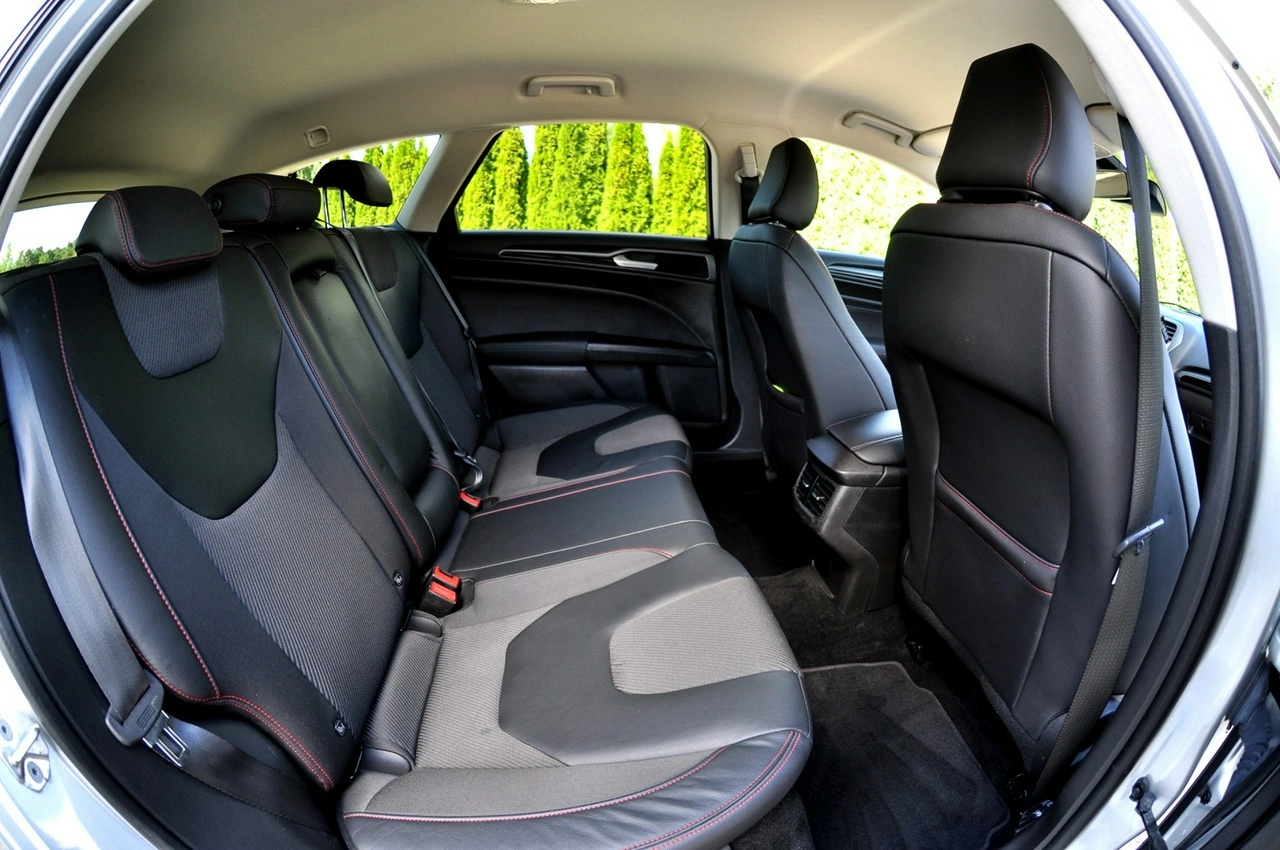 Ford Mondeo - Zdjęcie 8