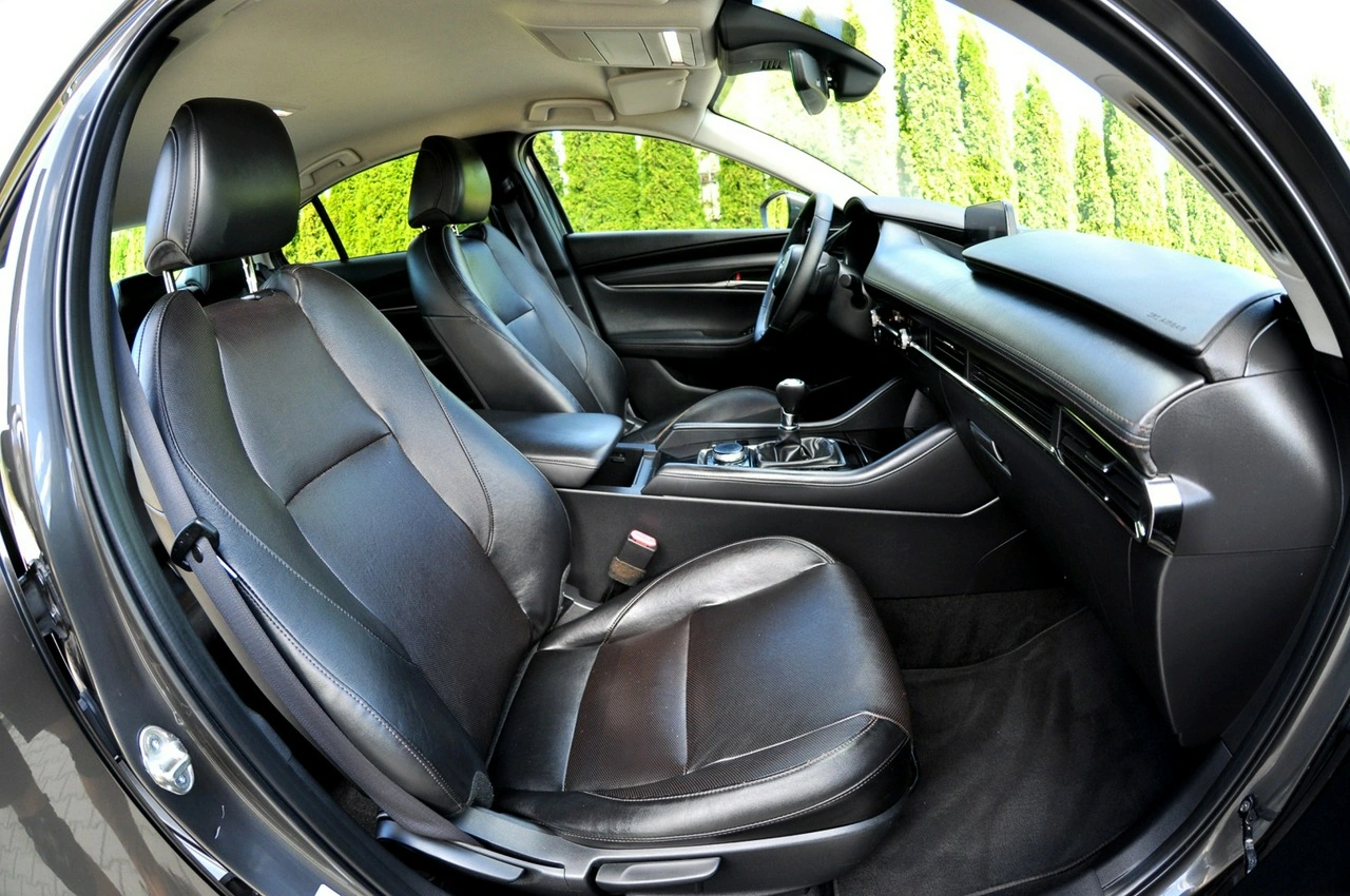 Mazda 3 - Zdjęcie 7